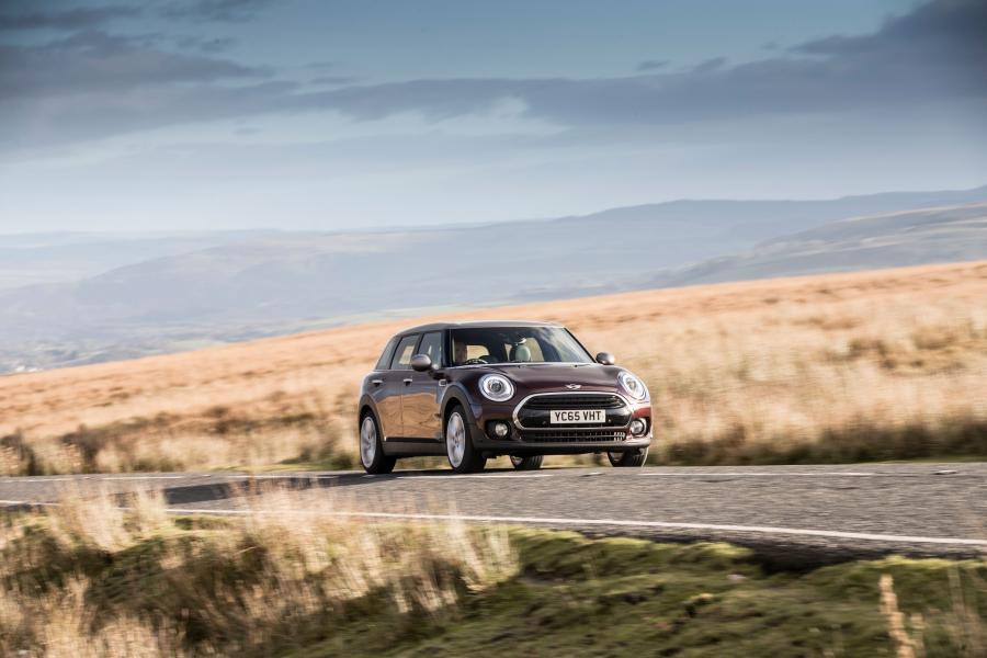  Mini Cooper D Clubman 2015 года  (UK) (фото 16 из 127)